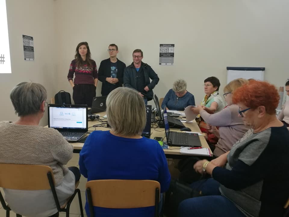 Praktycznie o mediach społecznościowych