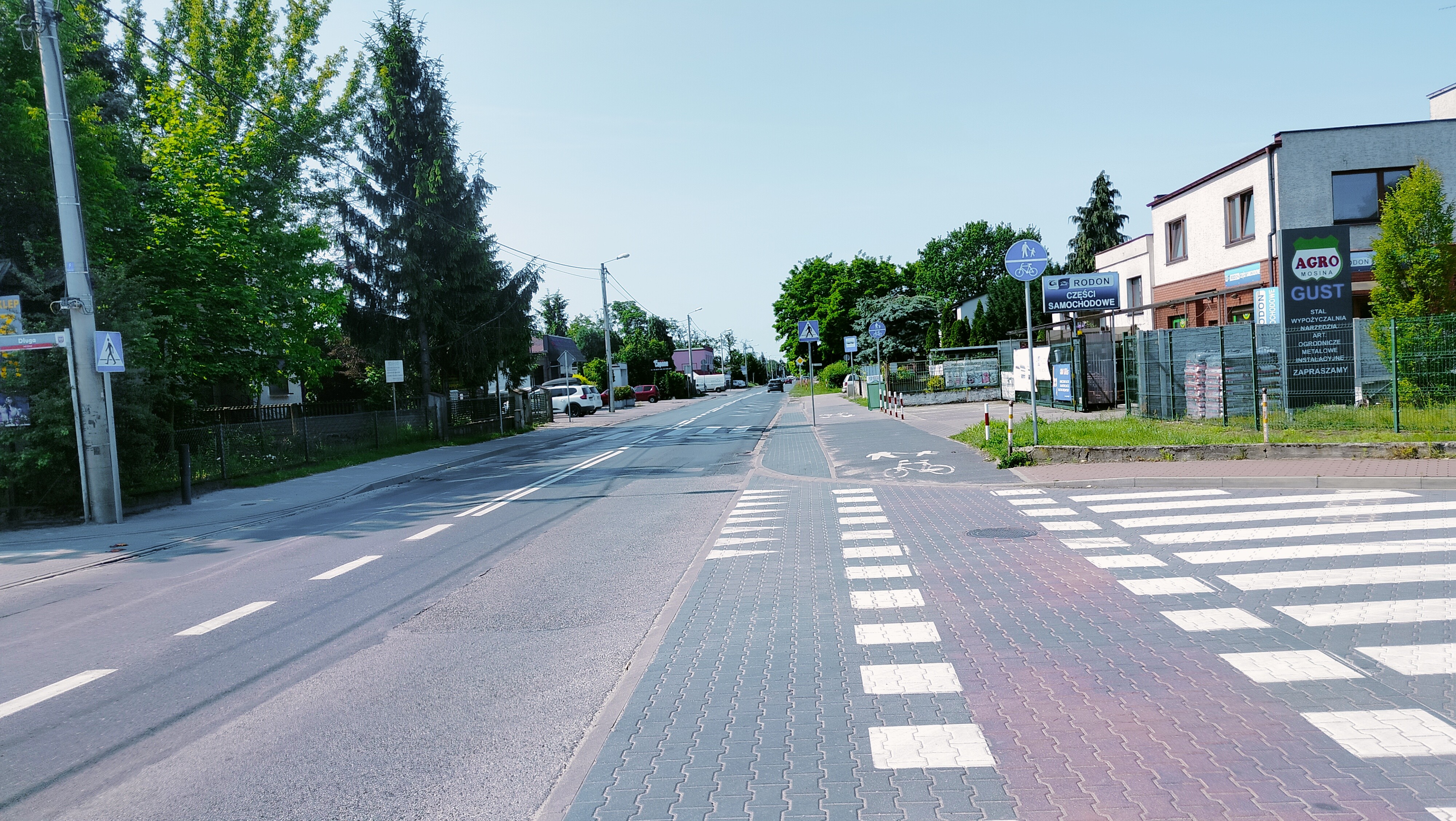 Ulica Leszczyńska od Strzałowej w kierunku granic miasta - stan obecny.