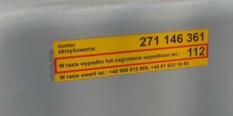 Bezpieczny przejazd #ŻółtaNaklejkaPLK 