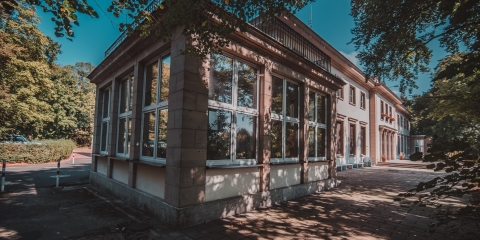 Historia budowy rezydencji Greisera w Jeziorach