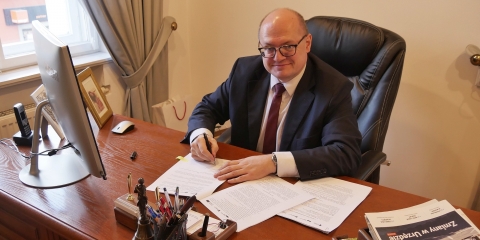 Umowa z wykonawcą zbiornika podpisana