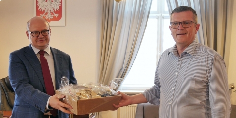 Senator Marcin Bosacki z wizytą w Mosinie