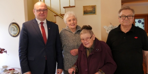 100 urodziny mieszkanki