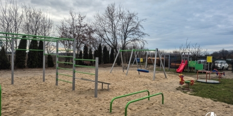 Plac zabaw w Rogalinie