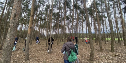  Mieszkańcy naszej gminy sadzą drzewa