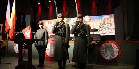 Cześć i chwała Bohaterom!