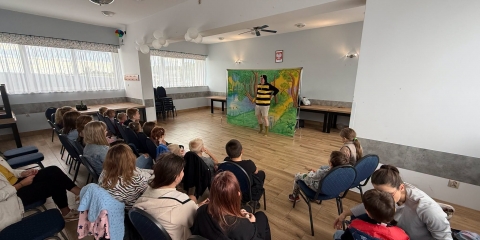 Wakacyjne spotkanie teatralne w Żabinku