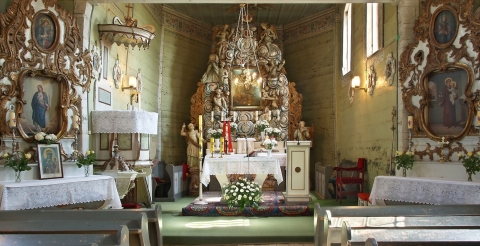 Kościół w Jabłkowie - Szlak Kościołów Drewnianych wokół Puszczy Zielonki (fot