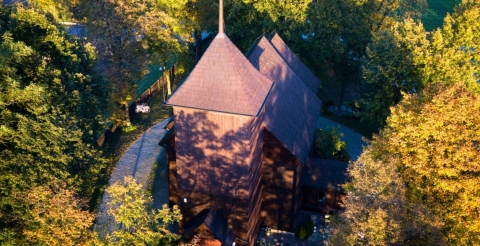 2 Kościół w Kicinie - Szlak Kościołów Drewnianych wokół Puszczy Zielonki (fot