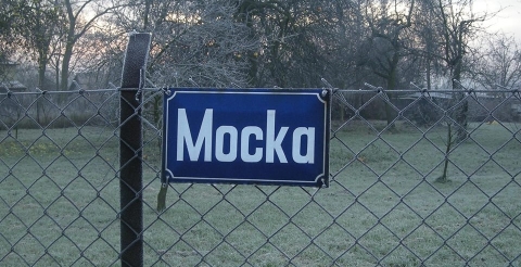 64637_670996889630831_1484856845_n