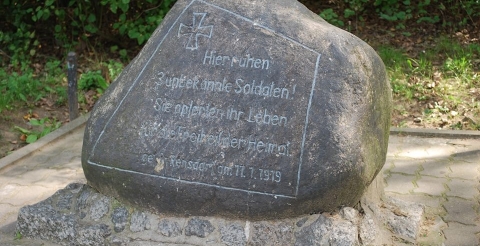 1457466_671000132963840_1233374403_n