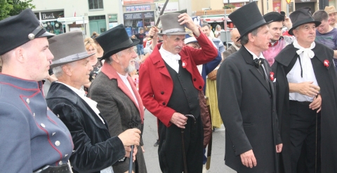 64369153_2368126836808567_5510853231619604480_o