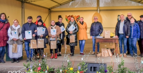 Laureaci z naszej gminy: Restauracja Stara Osada z Wiórka; Jadwiga Anioła, twórczyni ludowa z Rogalinka; KGW „Piękni i Młodzi”.