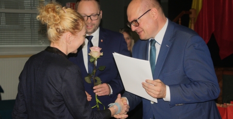 011 Stypendia i nagrody 2022