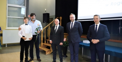 051 Stypendia samorządu i sportowe 2023