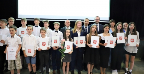 067 Stypendia samorządu i sportowe 2023