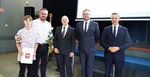 058 Stypendia samorządu i sportowe 2023
