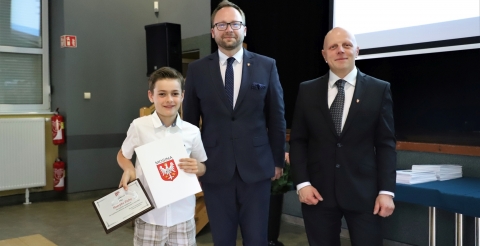 038 Stypendia samorządu i sportowe 2023