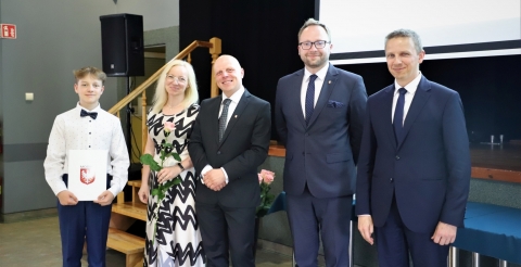 046 Stypendia samorządu i sportowe 2023