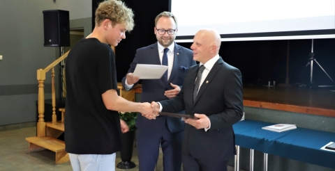 028 Stypendia samorządu i sportowe 2023