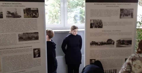 Szkoła Podsatwowa nr 1 w Mosinie (Copy)