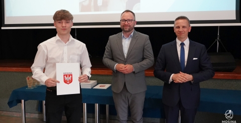 043 Nagrody samorządu i stypendia sportowe 2024