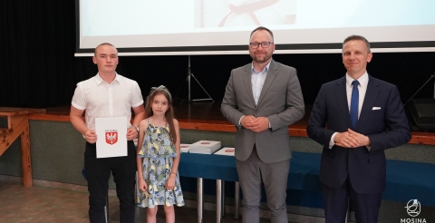 044 Nagrody samorządu i stypendia sportowe 2024