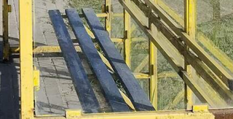 Malowanie ławek przystankowych