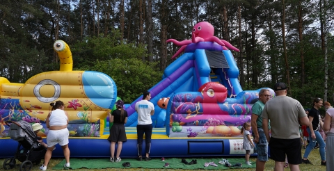 Pokaz umiejętności strażackich w Żabinku