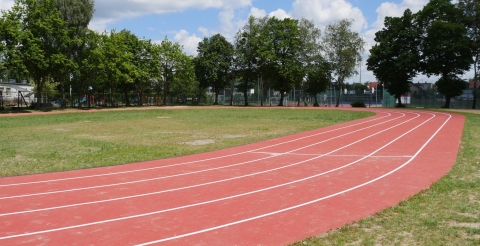Budowa boiska przy Szkole Podstawowej nr 2 w Mosinie