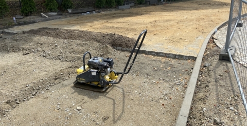 Budowa drogi dojazdowej do stadionu w Mosinie