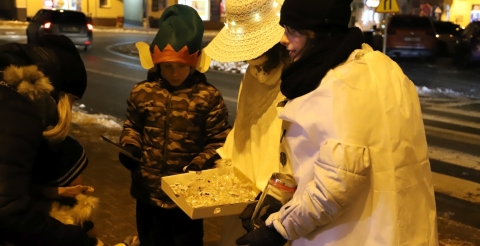 13 Mikołaj na rynku w Mosinie 2023