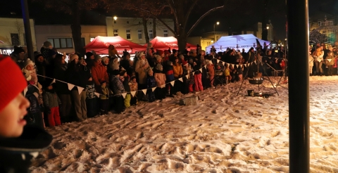 33 Mikołaj na rynku w Mosinie 2023