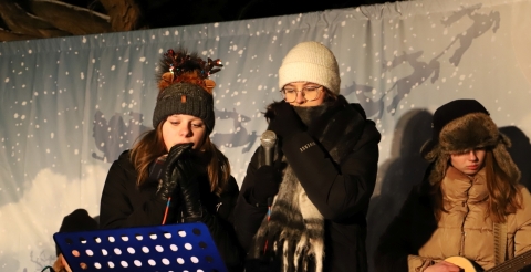 05 Mikołaj na rynku w Mosinie 2023