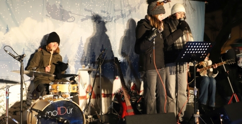 07 Mikołaj na rynku w Mosinie 2023