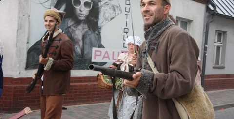 62610809_2368122376809013_2744570443871551488_n