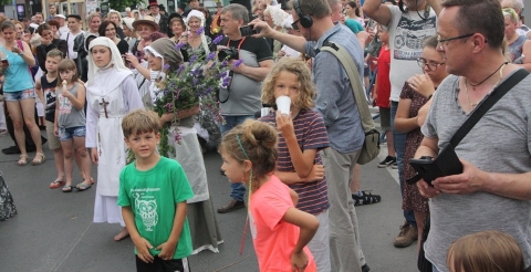 64765283_2368125006808750_9113470377870229504_n