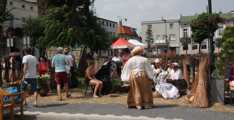 63943505_2368119940142590_2388497687730192384_n