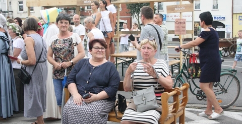 64688514_2368122596808991_854718265933430784_n