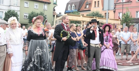 64404253_2368128663475051_8466892600832425984_n