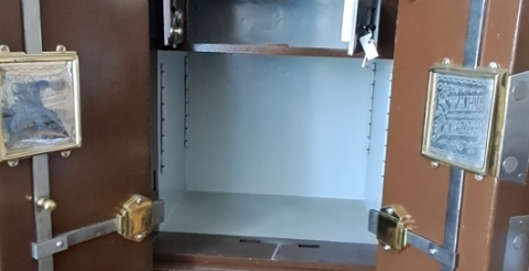 Ogłoszenie o sprzedaży majątku ruchomego - kasa pancerna. Cena wywoławcza 10 000,00 zł brutto. Składanie ofert do 12 marca.