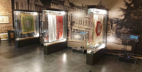 Sztandar Powstańcy Wielkopolscy w Swarzędzu w Swarzędzkim Centrum Historii i Sztuki (fot
