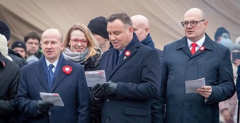 49024336_910210855852940_9109432992647872512_n (Copy)