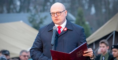 49178089_910209585853067_5024370201626411008_n