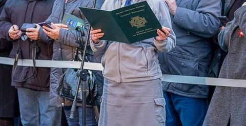 49213497_910209105853115_1955651493524668416_n (Copy)