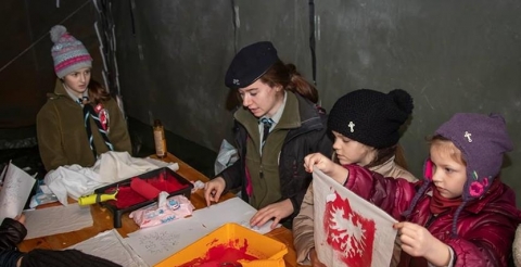 48995889_910208229186536_1285408133153292288_n (Copy)