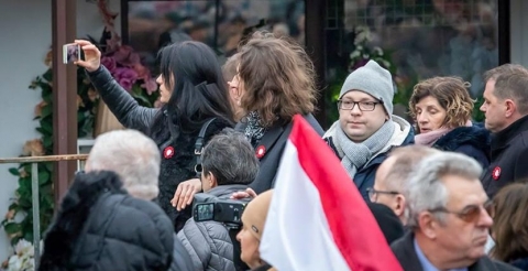 49500001_910209142519778_1532323337689104384_n (Copy)